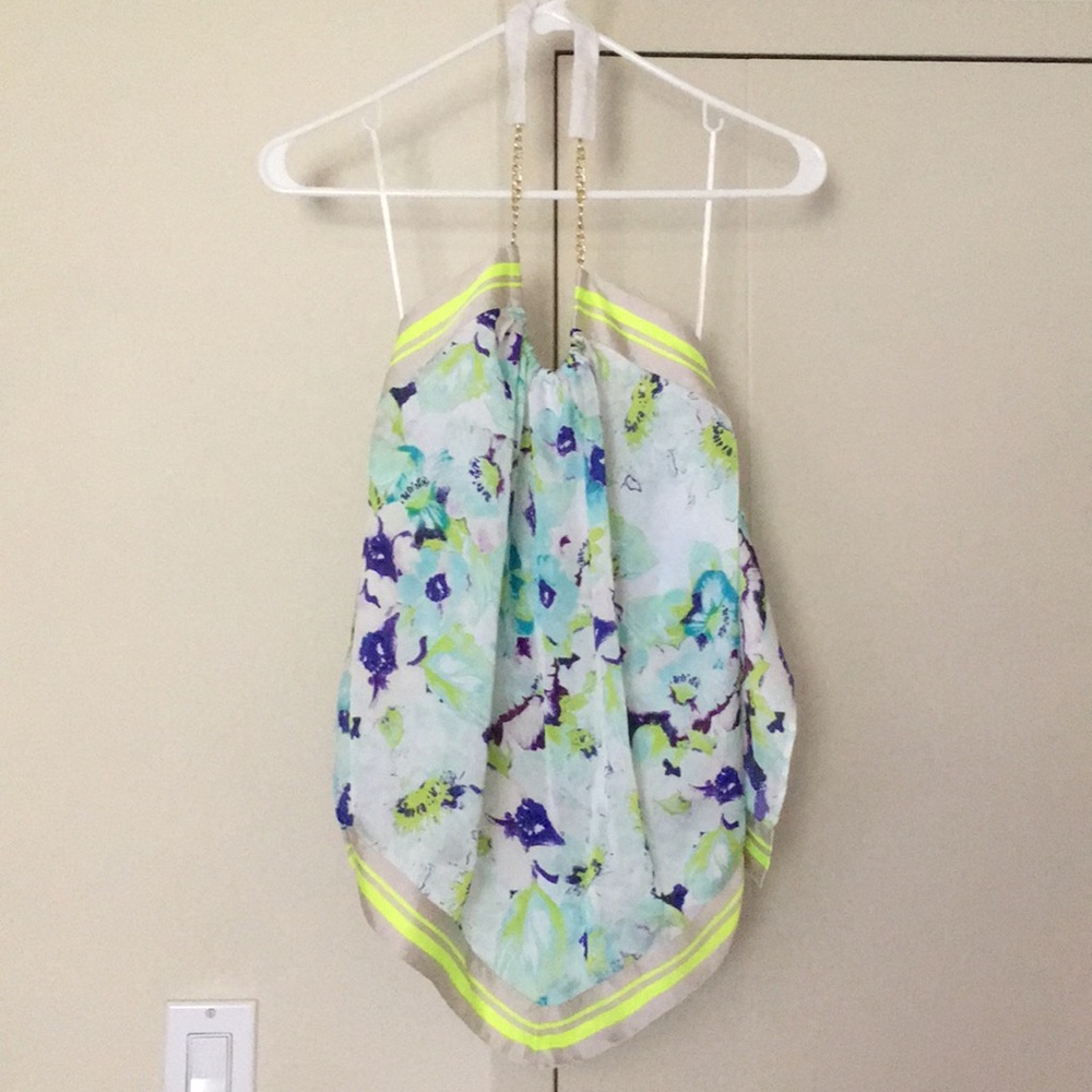 NWT express floral print w bow Excellent condition